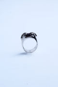 Molten claw ring